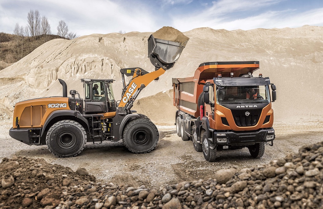 Переход на автоматические системы смазки дорожно-строительной компании в Ленинградской области